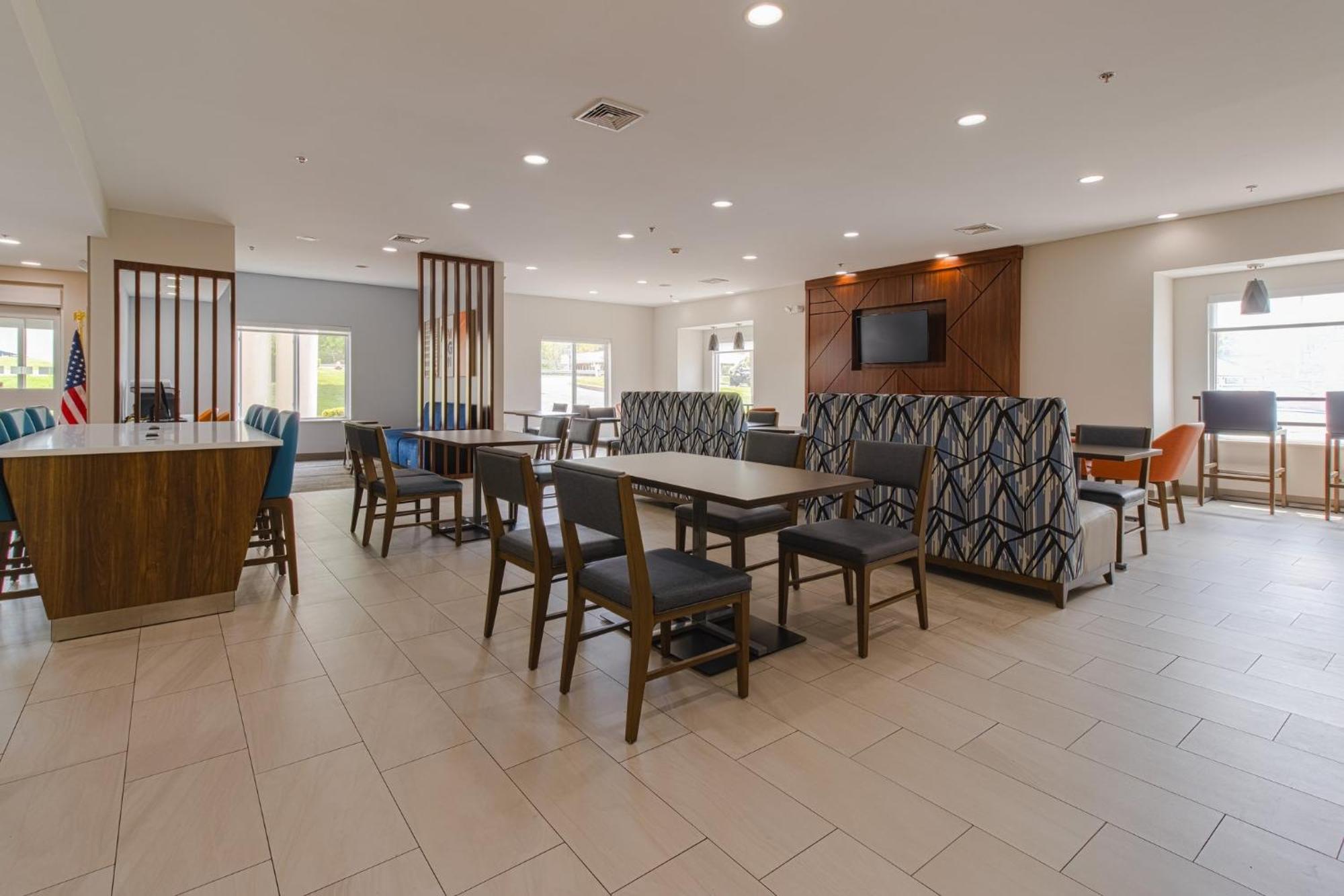 Holiday Inn Express Hartford-Newington By Ihg Luaran gambar